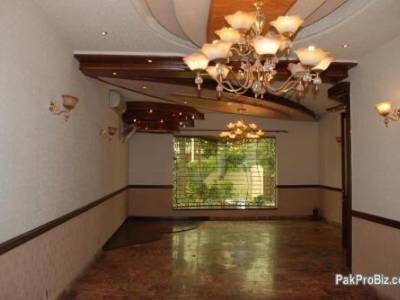 4 Kanal use Bungalow for sale Brand New