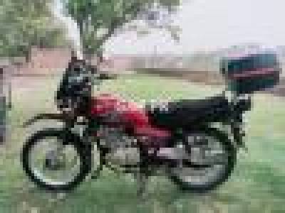 Suzuki GS 150 2018 for Sale in Lahore