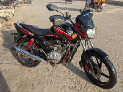 Honda CB 125F Modified full sports mode and tourist bike, Karachi